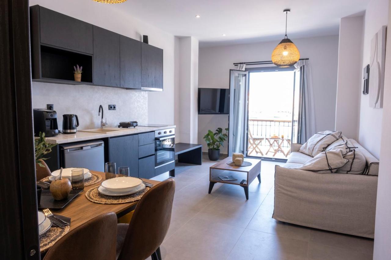 Venus Luxury Apartment Ermoupoli Buitenkant foto