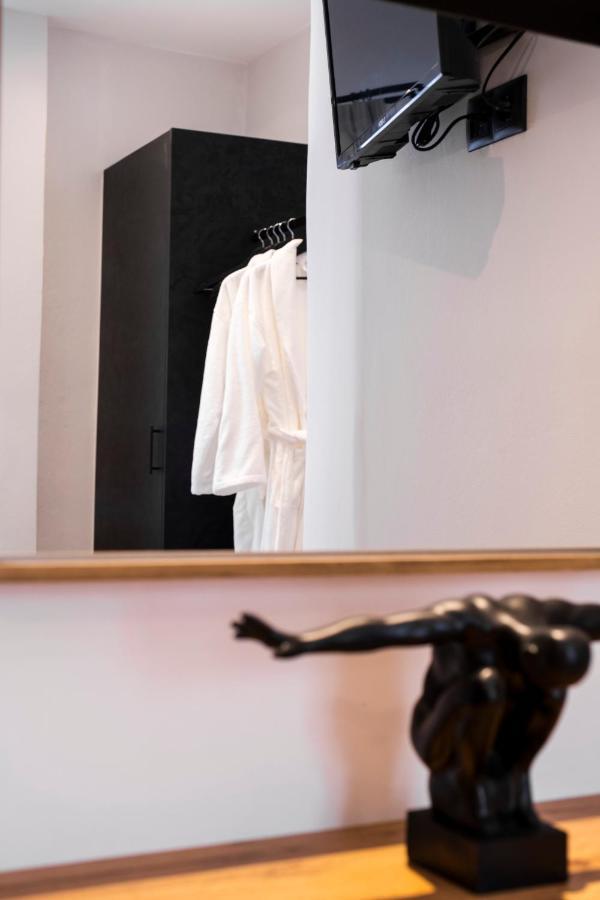 Venus Luxury Apartment Ermoupoli Buitenkant foto